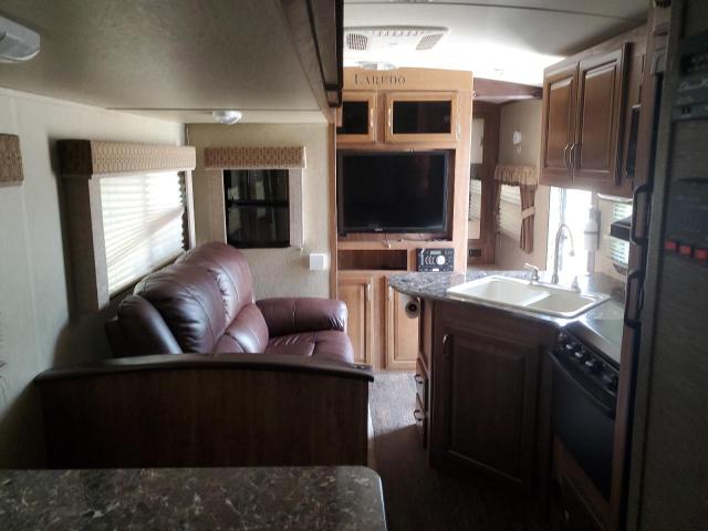 4YDT30B2XFK602241 - 2015 KEYSTONE LAREDO WHITE photo 5