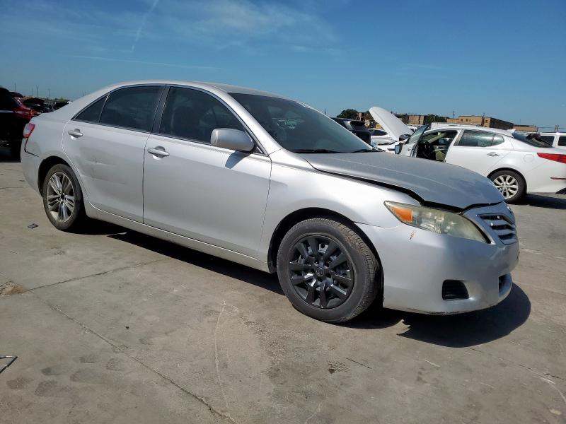 4T1BF3EK9BU168763 - 2011 TOYOTA CAMRY BASE SILVER photo 4