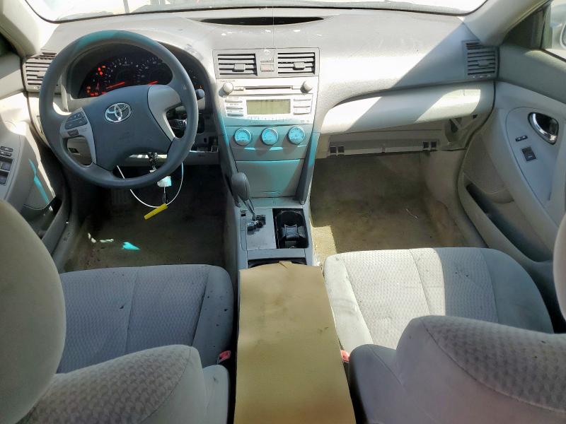 4T1BF3EK9BU168763 - 2011 TOYOTA CAMRY BASE SILVER photo 8