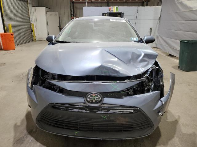 5YFB4MDE6SP278582 - 2025 TOYOTA COROLLA LE BLUE photo 5