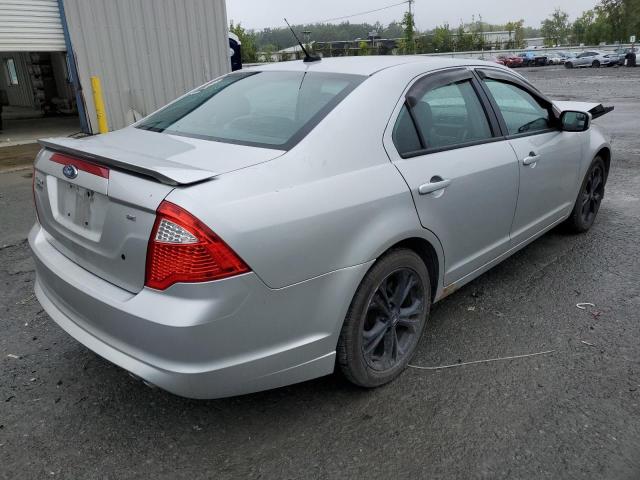 3FAHP0HA8CR113586 - 2012 FORD FUSION SE SILVER photo 3