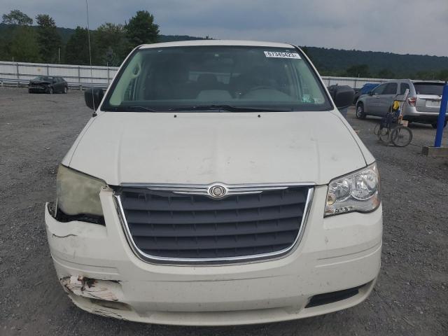 2A8HR44H98R745775 - 2008 CHRYSLER TOWN&COUNT LX WHITE photo 5