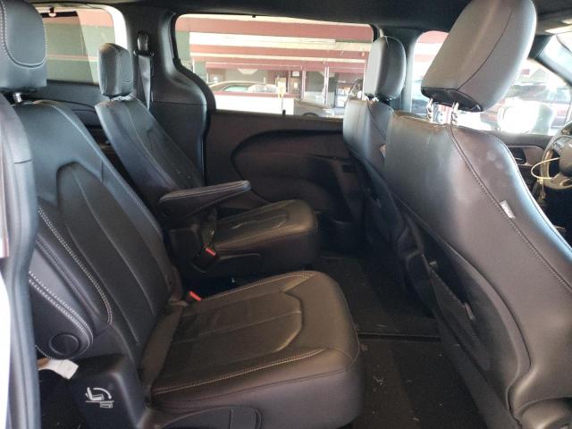 2C4RC1BG9KR575639 - 2019 CHRYSLER PACIFICA TOURING L SILVER photo 11