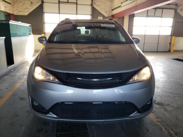 2C4RC1BG9KR575639 - 2019 CHRYSLER PACIFICA TOURING L SILVER photo 5