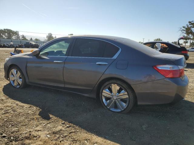 1HGCR2F35DA038213 - 2013 HONDA ACCORD LX GRAY photo 2