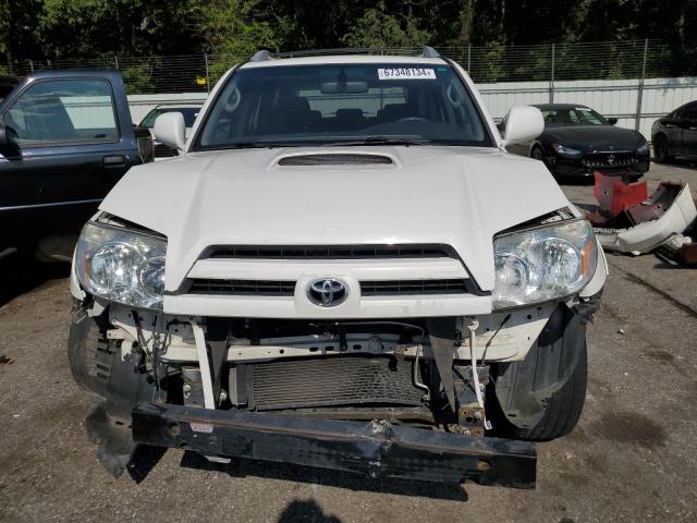 JTEZU14R850052845 - 2005 TOYOTA 4RUNNER SR5 WHITE photo 5