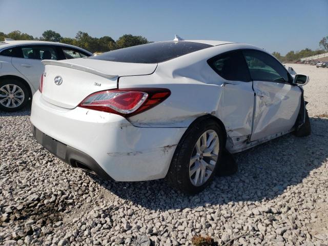 KMHHT6KJ9FU128575 - 2015 HYUNDAI GENESIS CO 3.8L WHITE photo 3