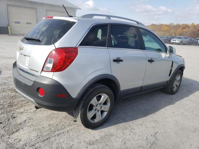 3GNAL2EKXDS627618 - 2013 CHEVROLET CAPTIVA LS 银色 照片 3