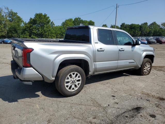 3TMLB5JN6SM121114 - 2025 TOYOTA TACOMA DOUBLE CAB Արծաթագույն լուսանկար 3