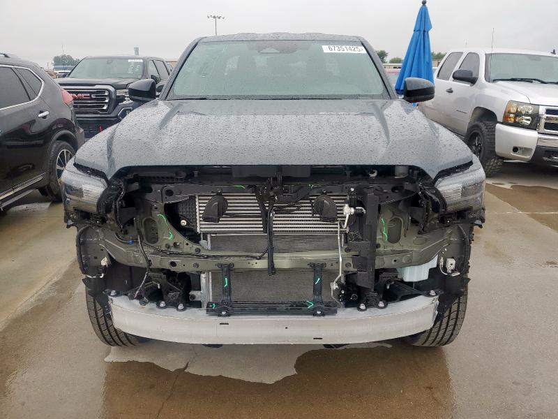 3TYLD5KN3ST019038 - 2025 TOYOTA TACOMA DOUBLE CAB ნაცრისფერი ფოტო 5