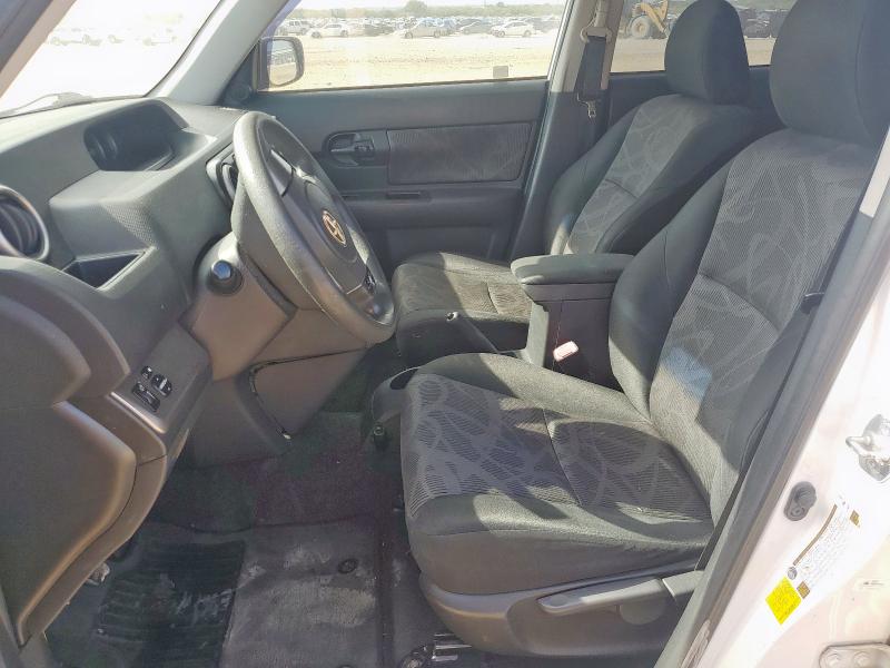 JTLZE4FE4EJ055432 - 2014 TOYOTA SCION XB WHITE photo 7