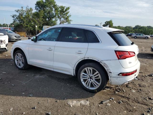 WA1BNAFY1J2214847 - 2018 AUDI Q5 PREMIUM PLUS WHITE photo 2