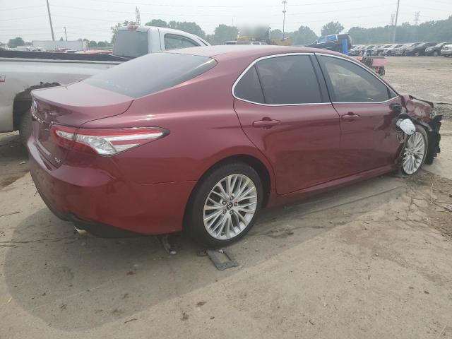 4T1B11HK7JU550190 - 2018 TOYOTA CAMRY L BURGUNDY photo 3