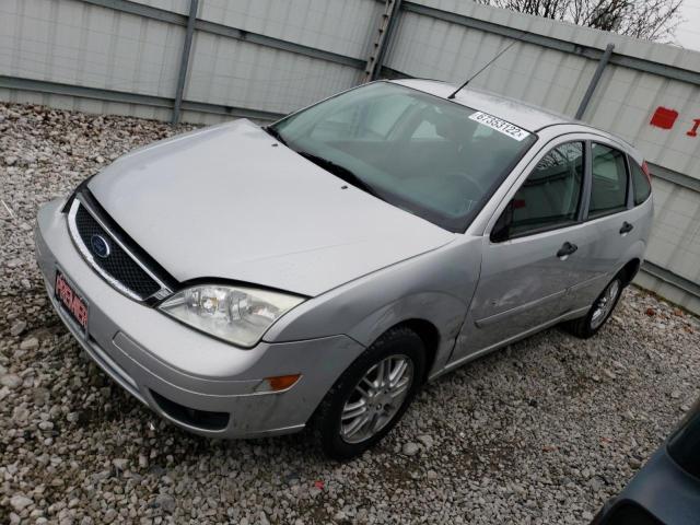 1FAHP37N47W261128 - 2007 FORD FOCUS ZX5 SILVER photo 1