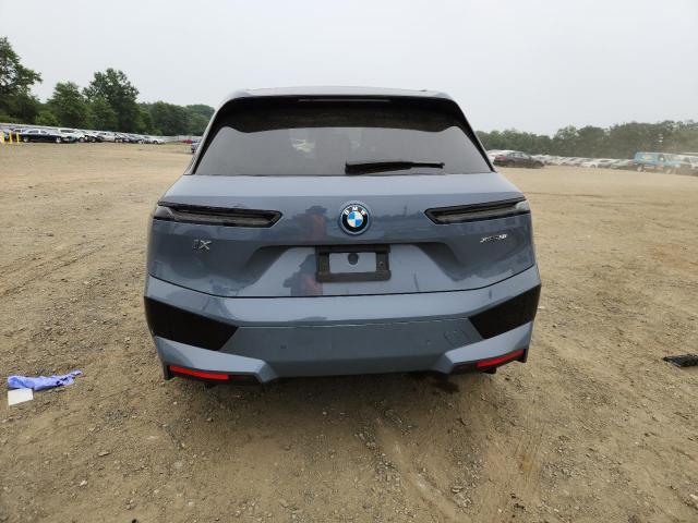 WB523CF00RCR96805 - 2024 BMW IX XDRIVE50 GRAY photo 6
