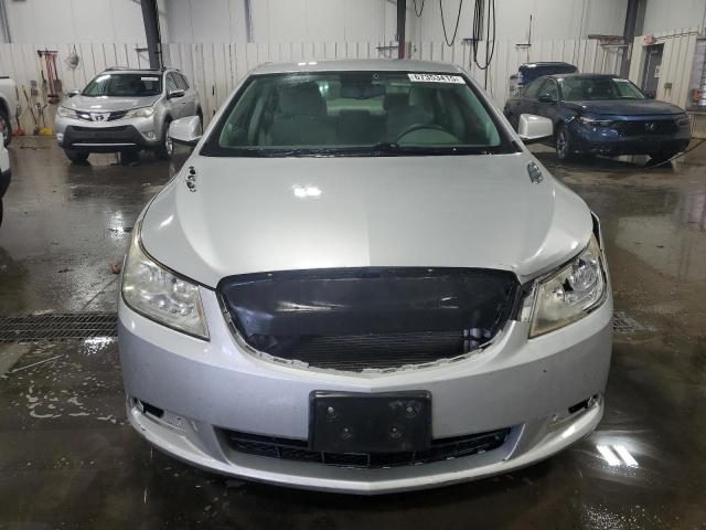 1G4GB5EG3AF119926 - 2010 BUICK LACROSSE CX Silber Foto 5