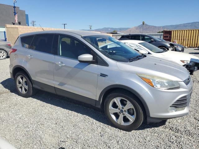 1FMCU0GX6FUB31547 - 2015 FORD ESCAPE SE SILVER photo 4