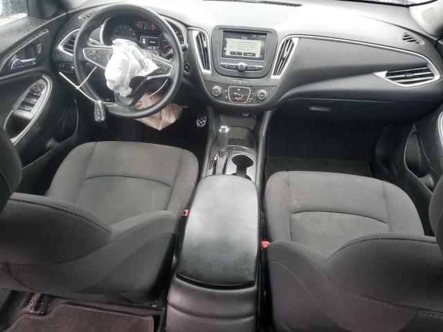 1G1ZB5ST4HF229868 - 2017 CHEVROLET MALIBU LS ვერცხლისფერი ფოტო 8