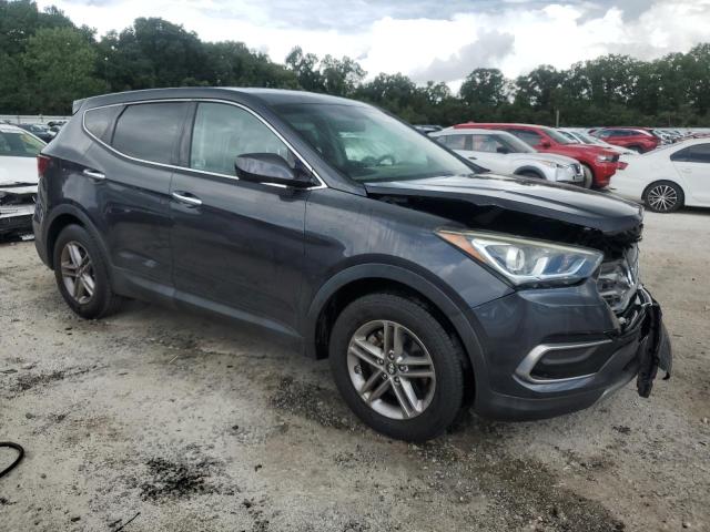 5XYZT3LB1HG474414 - 2017 HYUNDAI SANTA FE S GRAY photo 4