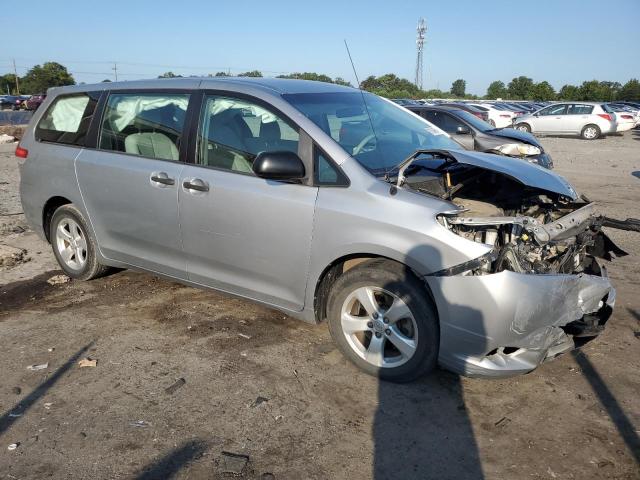 5TDZK3DC7ES464379 - 2014 TOYOTA SIENNA SILVER photo 4