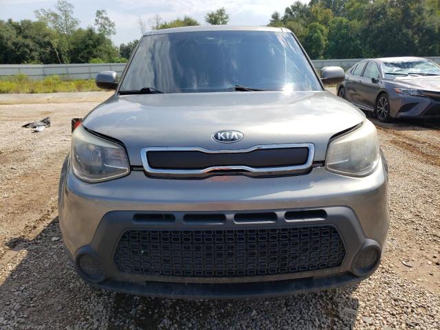 KNDJN2A26G7250474 - 2016 KIA SOUL GRAY photo 5