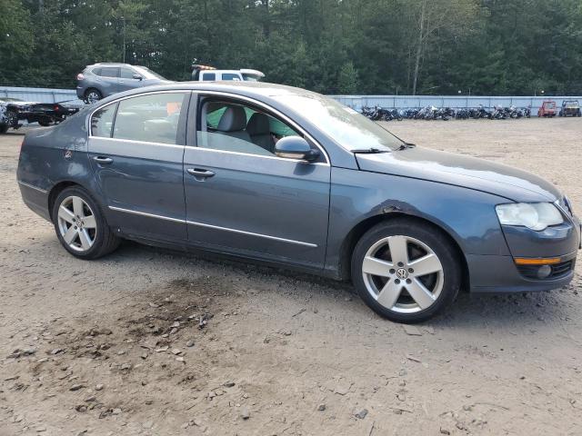 WVWJK73C19E042870 - 2009 VOLKSWAGEN PASSAT TURBO GRAY photo 4