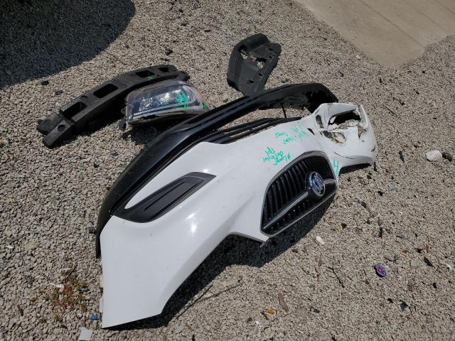 KL4CJASB5KB882198 - 2019 BUICK ENCORE PREFERRED Білий фото 13