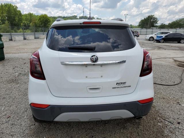 KL4CJASB5KB882198 - 2019 BUICK ENCORE PREFERRED Білий фото 6
