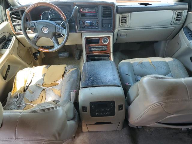 1GYEK63N04R305746 - 2004 CADILLAC ESCALADE LUXURY GOLD photo 8