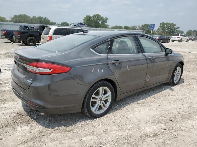 3FA6P0HD0JR143194 - 2018 FORD FUSION SE GRAY photo 3