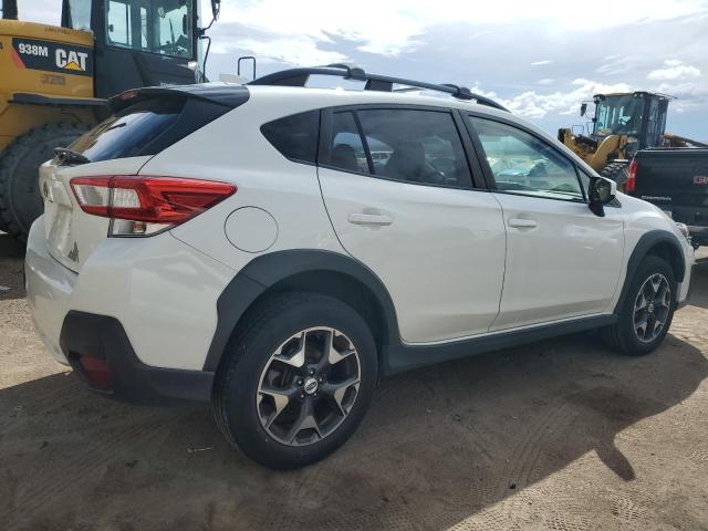 JF2GTABC2JH287672 - 2018 SUBARU CROSSTREK PREMIUM WHITE photo 3