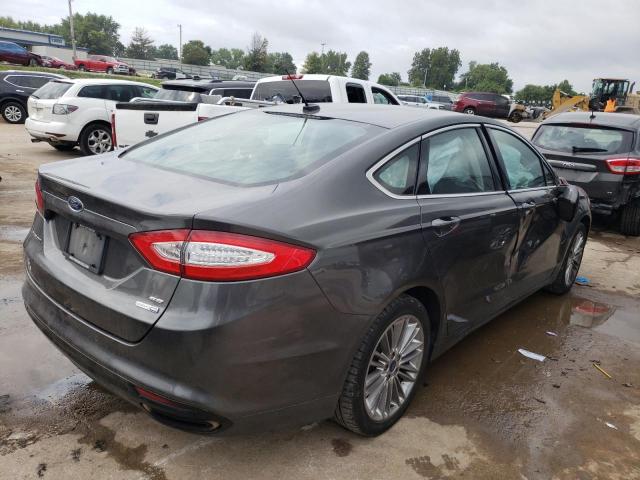 3FA6P0T92GR221597 - 2016 FORD FUSION SE GRAY photo 3