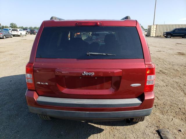 1C4NJRFB8FD379525 - 2015 JEEP PATRIOT LATITUDE RED photo 6