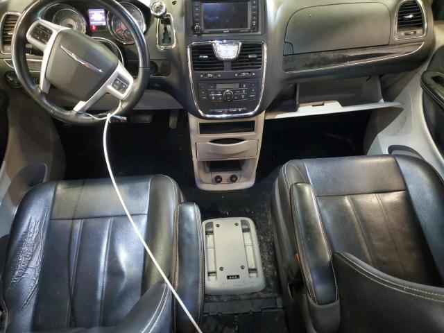 2C4RC1BG2GR132630 - 2016 CHRYSLER TOWN & COU TOURING შავი ფოტო 8