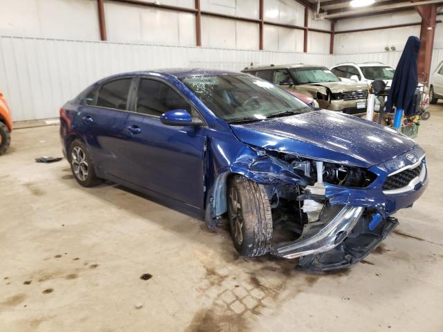 3KPF24ADXME309985 - 2021 KIA FORTE FE BLUE photo 4