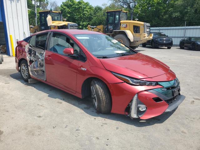 JTDKARFP3H3060847 - 2017 TOYOTA PRIUS PRIM أحمر صورة 4
