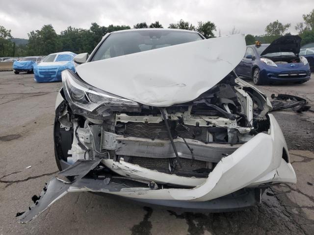 NMTKHMBX3JR040735 - 2018 TOYOTA C-HR XLE თეთრი ფოტო 5