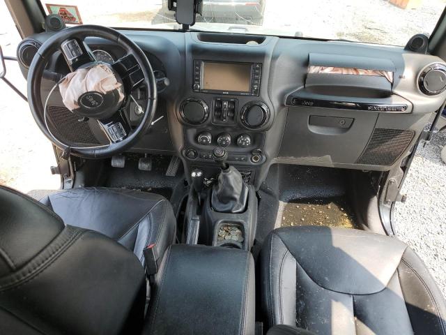 1C4HJWEG1EL300452 - 2014 JEEP WRANGLER U SAHARA BLACK photo 8