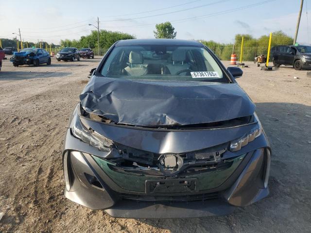 JTDKARFP8H3038245 - 2017 TOYOTA PRIUS PRIM 灰色 照片 5