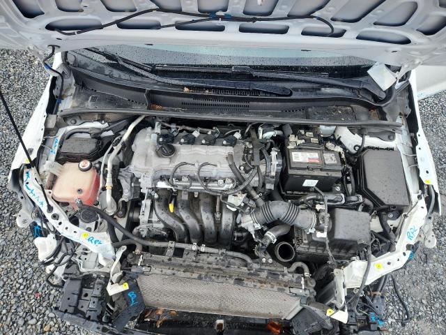 JTDEPRAEXLJ079739 - 2020 TOYOTA COROLLA LE WHITE photo 11