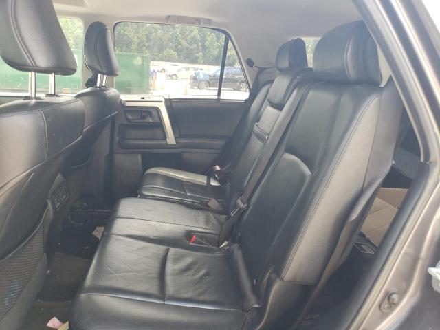 JTEZU5JR1B5027764 - 2011 TOYOTA 4RUNNER SR5 GRAY photo 11