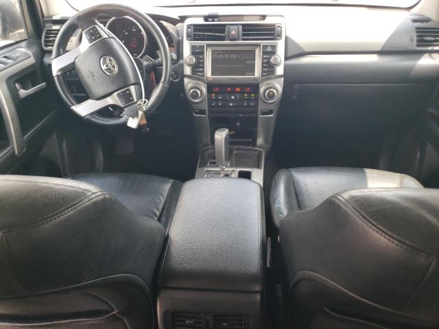 JTEZU5JR1B5027764 - 2011 TOYOTA 4RUNNER SR5 GRAY photo 8