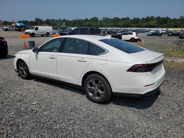 1HGCY1F39RA086821 - 2024 HONDA ACCORD EX WHITE photo 2
