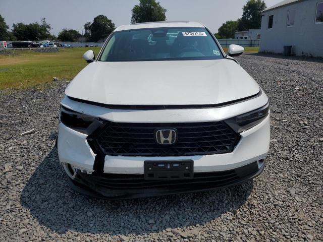 1HGCY1F39RA086821 - 2024 HONDA ACCORD EX WHITE photo 5