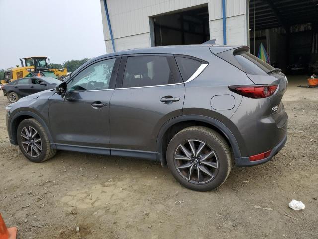 JM3KFBDM7J0433842 - 2018 MAZDA CX-5 GRAND TOURING GRAY photo 2