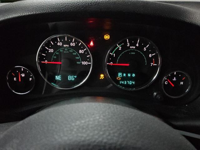 1C4AJWAG3DL633855 - 2013 JEEP WRANGLER SPORT GRAY photo 9