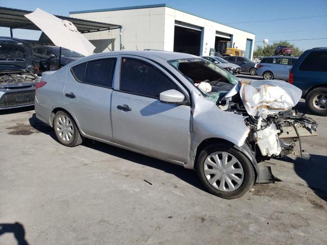 3N1CN7AP6GL847186 - 2016 NISSAN VERSA S SILVER photo 4