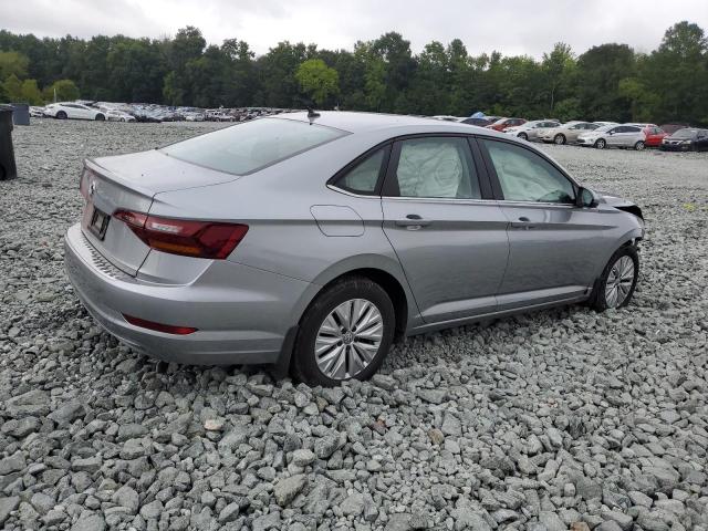 3VWN57BU1KM216078 - 2019 VOLKSWAGEN JETTA S ნაცრისფერი ფოტო 3