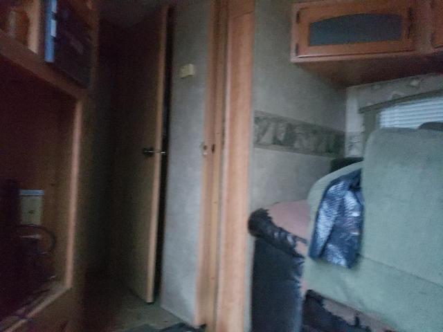 4YDT3002881532637 - 2008 KEYSTONE SPRINTER WHITE photo 5