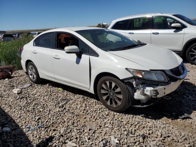 19XFB2F52FE230741 - 2015 HONDA CIVIC LX WHITE photo 4